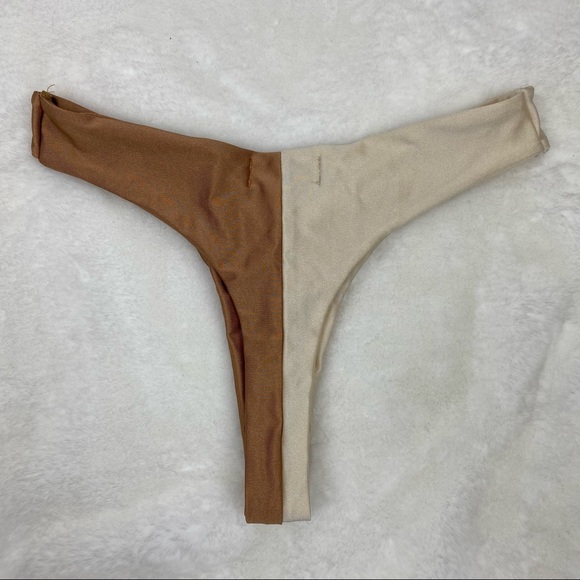 Pretty Little Thing High Waisted Super Cheeky Swim Bottom - Picture 5 of 5